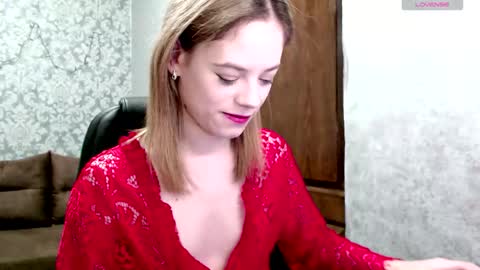 Dana SmileX online show from February 1, 2026, 8:40 pm