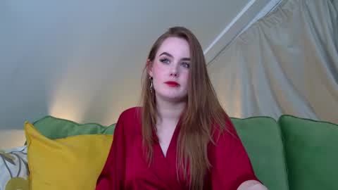 Snapshot of danadrake chatting on February 3, 2025, 12:58 am Dana online show from February 3, 2025, 12:58 am