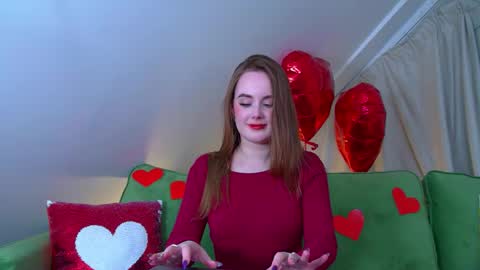 Snapshot of danadrake chatting on February 17, 2025, 12:43 am Dana online show from February 17, 2025, 12:43 am