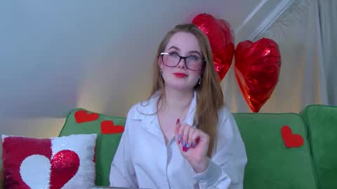 Snapshot of danadrake chatting on February 23, 2025, 6:23 pm Dana online show from February 23, 2025, 6:23 pm