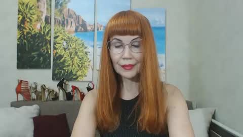 Snapshot of danceglory chatting on July 16, 2026, 2:12 pm Danceglory online show from July 16, 2026, 2:12 pm