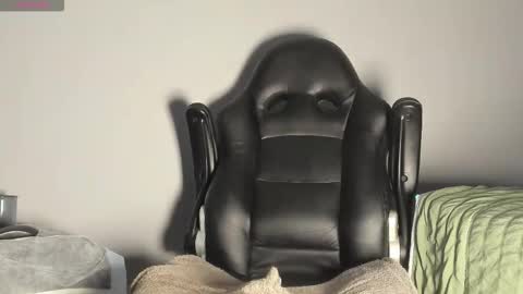 Dancel online show from September 24, 2025, 9:29 pm