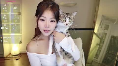 Qinqin online show from April 3, 2026, 1:09 pm