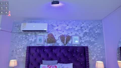 Snapshot of danee_19 chatting on April 16, 2026, 11:22 am Daniela online show from April 16, 2026, 11:22 am