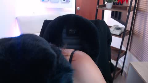 Veronica online show from March 6, 2026, 12:01 pm