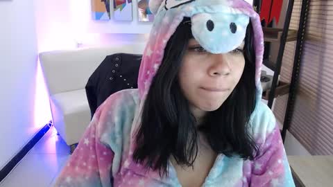 Veronica online show from March 14, 2026, 11:04 am