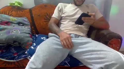 dani9821569006 online show from September 21, 2025, 2:40 pm