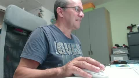 Snapshot of dani_alpina chatting on July 1, 2026, 9:11 am dani_alpina online show from July 1, 2026, 9:11 am
