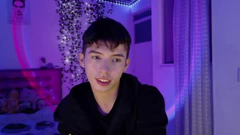 Dani Dancer online show from May 7, 2026, 12:49 am
