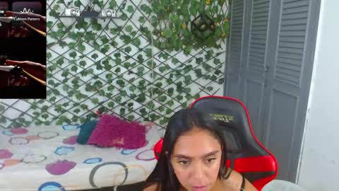 Snapshot of dani_lue chatting on October 20, 2025, 6:25 am dani_lue online show from October 20, 2025, 6:25 am