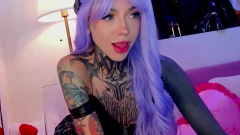 Snapshot of dani_valen chatting on November 26, 2025, 11:06 pm Dani online show from November 26, 2025, 11:06 pm