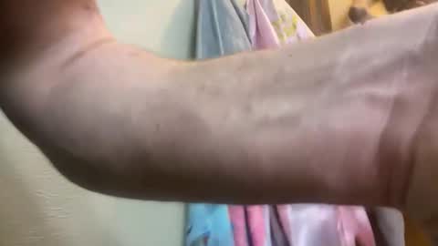 Snapshot of danidragon69 chatting on January 28, 2025, 6:49 am Dani Dragon online show from January 28, 2025, 6:49 am