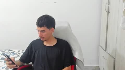 DANIEL online show from November 17, 2025, 8:14 pm