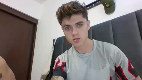 daniel_collins07 online show from May 10, 2026, 1:44 am