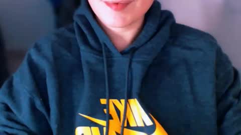 daniel_ruis16 online show from March 9, 2025, 8:31 pm