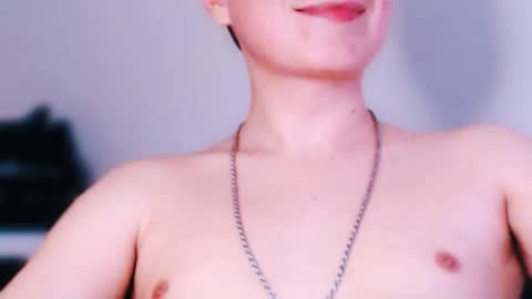 daniel_ruis16 online show from March 10, 2025, 2:39 am