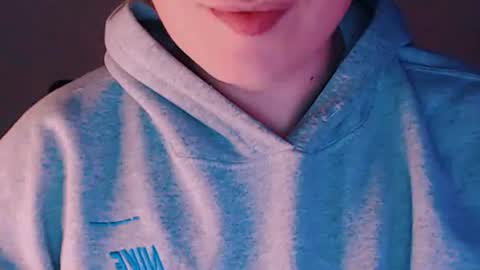 daniel_ruis16 online show from June 7, 2026, 11:41 pm