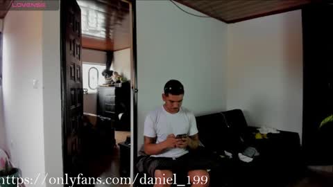 Snapshot of daniel_vianchi chatting on February 4, 2025, 6:38 pm Dani online show from February 4, 2025, 6:38 pm
