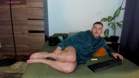 Snapshot of daniel_vianchi chatting on November 15, 2025, 9:21 pm Dani online show from November 15, 2025, 9:21 pm