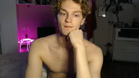 Snapshot of daniel_yumm chatting on May 26, 2026, 2:13 pm Daniel online show from May 26, 2026, 2:13 pm
