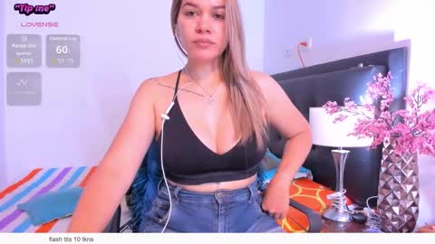 Snapshot of daniela_beauty chatting on March 10, 2026, 3:39 pm daniela online show from March 10, 2026, 3:39 pm