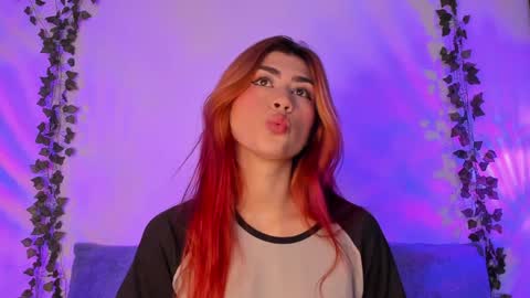 Snapshot of daniela_saenz1 chatting on December 7, 2024, 6:59 pm Dani Saenz online show from December 7, 2024, 6:59 pm