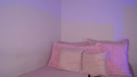 Snapshot of daniela_valencia chatting on January 28, 2025, 5:14 pm Lucia online show from January 28, 2025, 5:14 pm