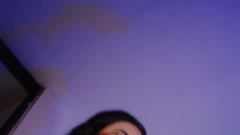 Snapshot of daniela_valencia chatting on February 5, 2025, 9:40 pm Lucia online show from February 5, 2025, 9:40 pm