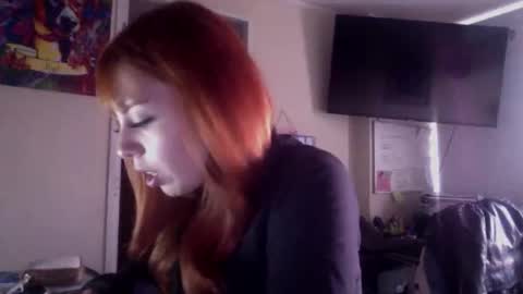 Snapshot of danielaredhair chatting on May 14, 2026, 9:32 pm danielaredhair online show from May 14, 2026, 9:32 pm