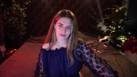 danielareign online show from March 3, 2026, 1:50 pm