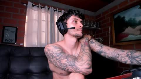 Daniele Bunny online show from February 19, 2025, 8:41 pm