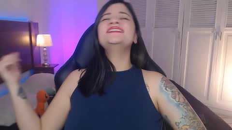 daniellerain online show from December 14, 2025, 8:24 pm