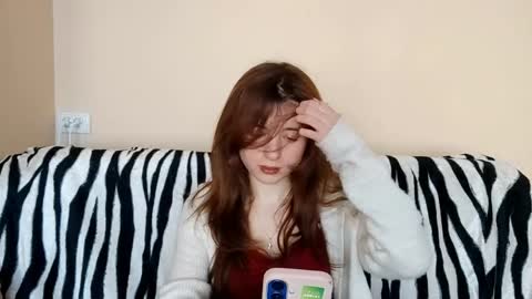 Snapshot of daniellevaulet chatting on April 15, 2026, 11:50 am Mia online show from April 15, 2026, 11:50 am