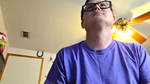 Daniel    y. online show from November 17, 2025, 8:03 pm