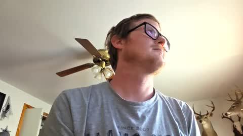 Daniel    y. online show from February 4, 2026, 10:04 pm