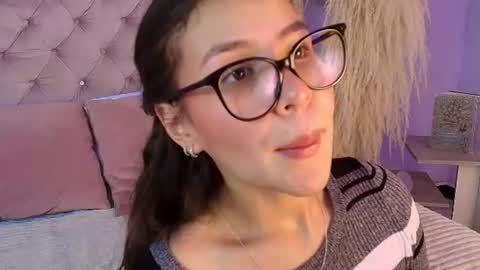Snapshot of danika_x chatting on June 11, 2026, 2:53 am Danika online show from June 11, 2026, 2:53 am