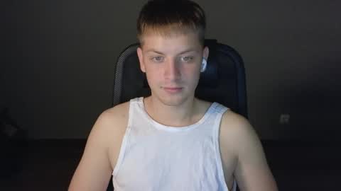 Snapshot of danila_trezzini chatting on May 29, 2026, 9:13 pm danila online show from May 29, 2026, 9:13 pm