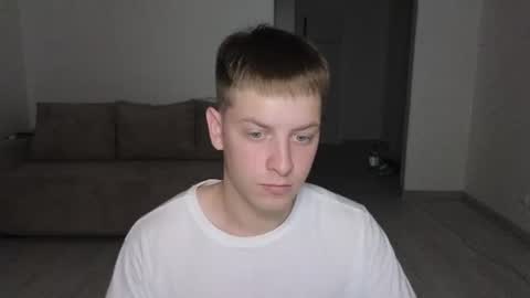 Snapshot of danila_trezzini chatting on June 21, 2026, 6:43 pm danila online show from June 21, 2026, 6:43 pm