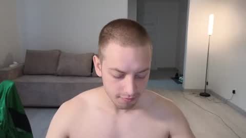 Snapshot of danila_trezzini chatting on July 17, 2026, 5:03 am danila online show from July 17, 2026, 5:03 am