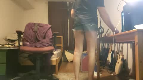 Snapshot of danimal5000 chatting on December 8, 2024, 4:46 am danimal5000 online show from December 8, 2024, 4:46 am