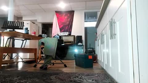 Snapshot of danimal5000 chatting on December 19, 2025, 7:43 pm danimal5000 online show from December 19, 2025, 7:43 pm