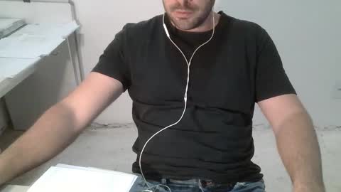 Snapshot of danioli614 chatting on November 13, 2025, 11:36 pm Dani Oli online show from November 13, 2025, 11:36 pm