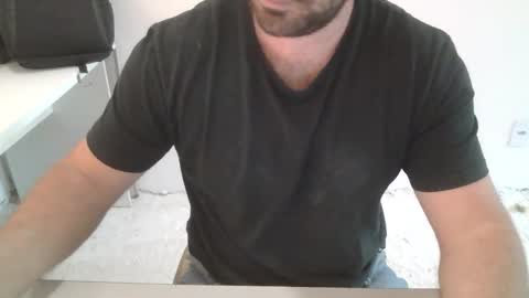 Snapshot of danioli614 chatting on November 24, 2025, 9:14 pm Dani Oli online show from November 24, 2025, 9:14 pm