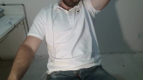 Snapshot of danioli614 chatting on November 28, 2025, 12:13 am Dani Oli online show from November 28, 2025, 12:13 am