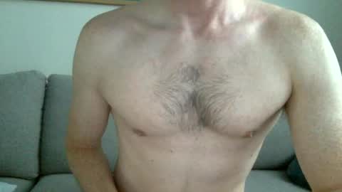 Snapshot of danishguysdicks chatting on July 20, 2026, 6:10 pm Buzzy online show from July 20, 2026, 6:10 pm