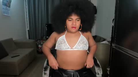 Snapshot of danisweet_ chatting on June 21, 2026, 1:41 am dani online show from June 21, 2026, 1:41 am