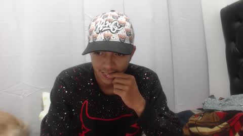 Snapshot of danivoyeur21 chatting on November 29, 2025, 8:39 am daniel segura online show from November 29, 2025, 8:39 am