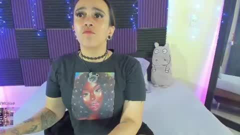 Snapshot of danna__castle chatting on August 2, 2026, 5:39 am Dannacastle online show from August 2, 2026, 5:39 am