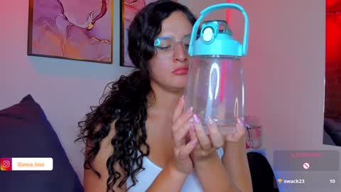 Snapshot of danna_lovs chatting on December 20, 2024, 6:02 pm Danna Lovs online show from December 20, 2024, 6:02 pm
