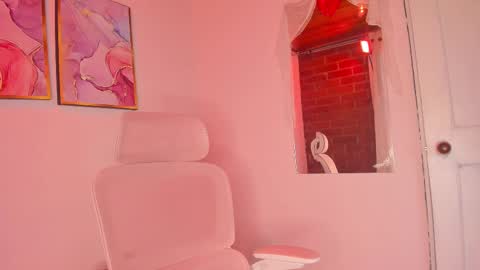 Snapshot of danna_lovs chatting on February 28, 2025, 11:25 am Danna Lovs online show from February 28, 2025, 11:25 am